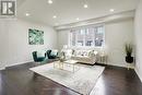 111 Petch Avenue, Caledon, ON  - Indoor Photo Showing Living Room 