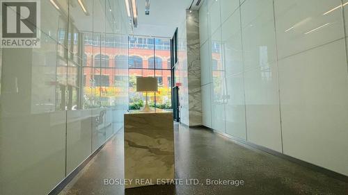 412 - 138 Princess Street, Toronto, ON - Indoor Photo Showing Bathroom