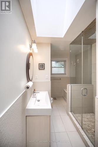 41 Wycliffe Crescent, Toronto, ON - Indoor