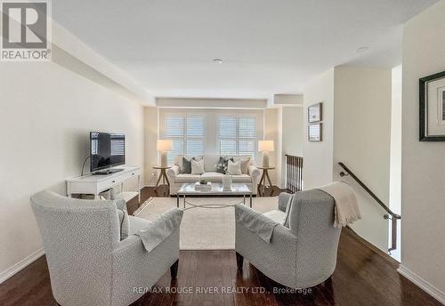 41 Maidstone Way, Whitby (Taunton North), ON - Indoor Photo Showing Living Room