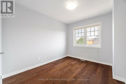 18 Belfry Drive, Bradford West Gwillimbury, ON - Indoor Photo Showing Other Room