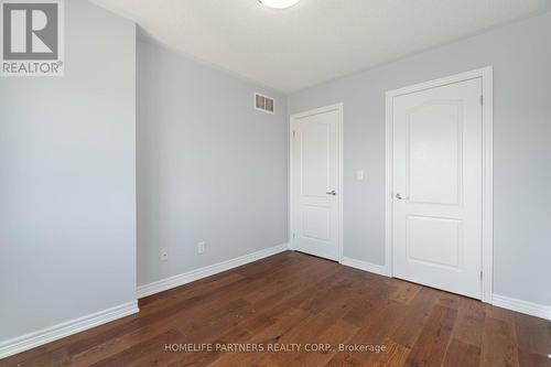 18 Belfry Drive, Bradford West Gwillimbury (Bradford), ON - Indoor Photo Showing Other Room