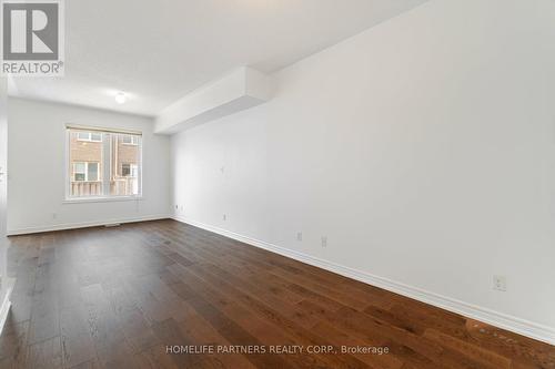 18 Belfry Drive, Bradford West Gwillimbury, ON - Indoor Photo Showing Other Room