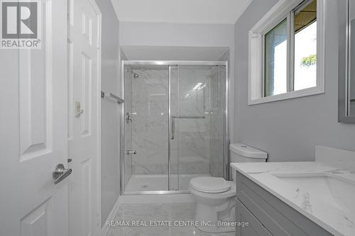 510 Taylor Crescent, Burlington, ON - Indoor Photo Showing Bathroom