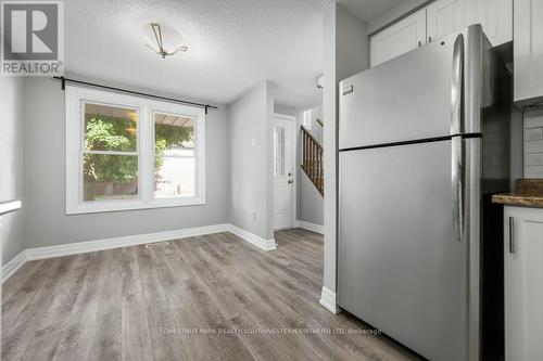 9 - 180 Marksam Road, Guelph, ON - Indoor Photo Showing Kitchen