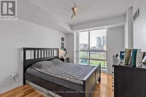 516 - 51 Lower Simcoe Street, Toronto (Waterfront Communities), ON - Indoor Photo Showing Bedroom