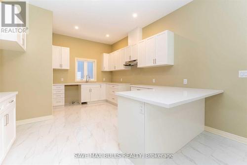 50 Ivy Crescent, Thorold, ON - Indoor Photo Showing Kitchen