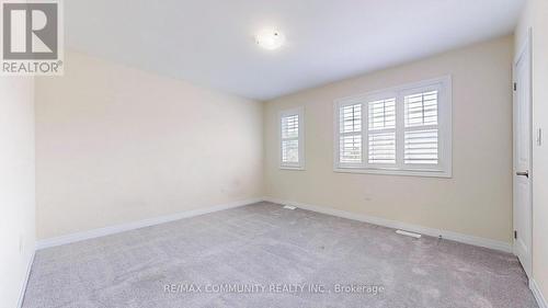 14 Lamb Avenue, Kawartha Lakes, ON - Indoor Photo Showing Other Room