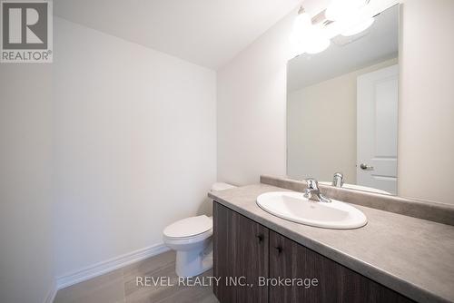 122 - 11 Roxanne Drive, Hamilton, ON - Indoor Photo Showing Bathroom