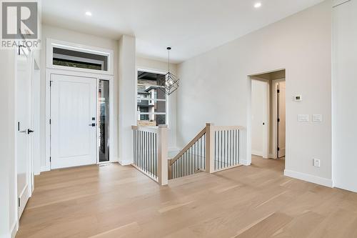 2811 Copper Ridge Drive, West Kelowna, BC - Indoor Photo Showing Other Room