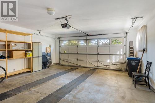 1201 Cameron Avenue Unit# 55, Kelowna, BC - Indoor Photo Showing Garage