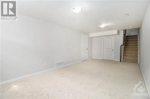 632 Spring Valley Drive, Ottawa, ON - Indoor Photo Showing Other Room