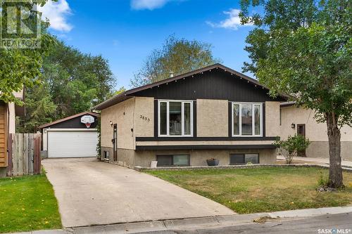 2855 Hartmann Crescent E, Regina, SK - Outdoor With Facade