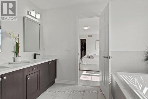 2484 New Providence Street, Oshawa (Windfields), ON - Indoor Photo Showing Bathroom