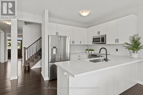 2484 New Providence Street, Oshawa (Windfields), ON - Indoor Photo Showing Kitchen With Upgraded Kitchen