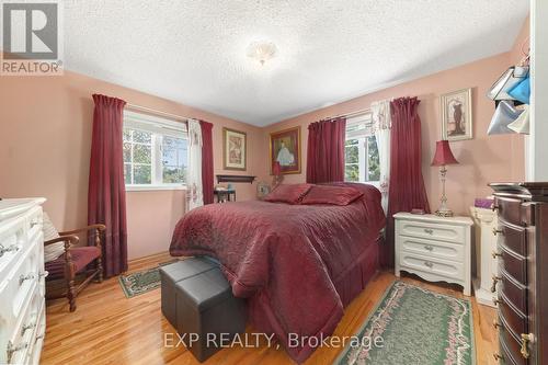 794 Old Hwy 2, Quinte West, ON - Indoor Photo Showing Bedroom