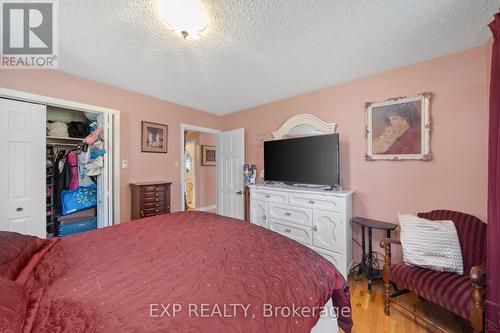 794 Old Hwy 2, Quinte West, ON - Indoor Photo Showing Bedroom