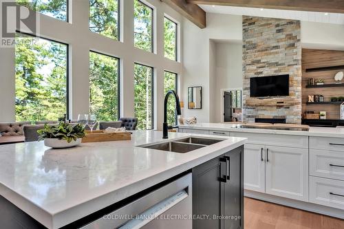 735 Fire Route 93, Havelock-Belmont-Methuen, ON - Indoor Photo Showing Kitchen With Double Sink