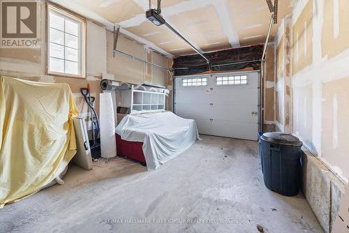 42 Hanna Drive, Clarington (Bowmanville), ON - Indoor Photo Showing Garage