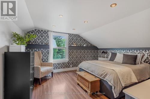 408 Simcoe Street, Newmarket (Central Newmarket), ON - Indoor Photo Showing Bedroom