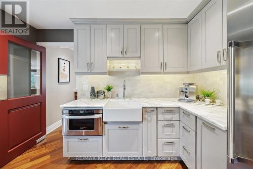 50 Norwich Drive, Markham (Raymerville), ON - Indoor Photo Showing Kitchen