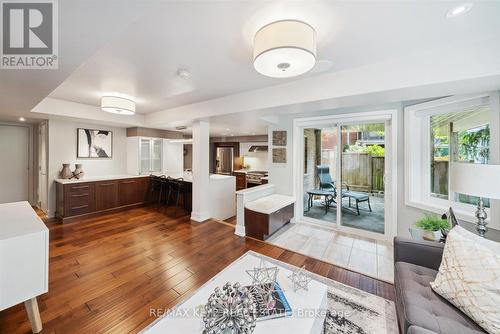 50 Norwich Drive, Markham (Raymerville), ON - Indoor Photo Showing Living Room