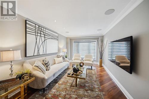 50 Norwich Drive, Markham (Raymerville), ON - Indoor Photo Showing Living Room