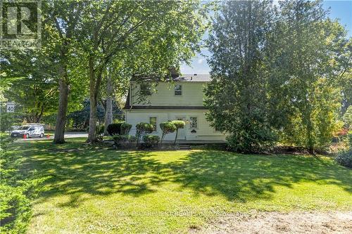 2389 Lakeshore Road, Burlington (Brant), ON - Outdoor