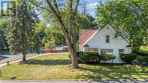 2389 Lakeshore Road, Burlington (Brant), ON - Outdoor