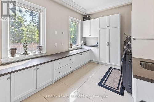 2454 Mississauga Road, Mississauga (Sheridan), ON - Indoor Photo Showing Kitchen