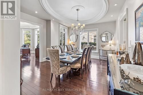 2454 Mississauga Road, Mississauga, ON - Indoor Photo Showing Dining Room