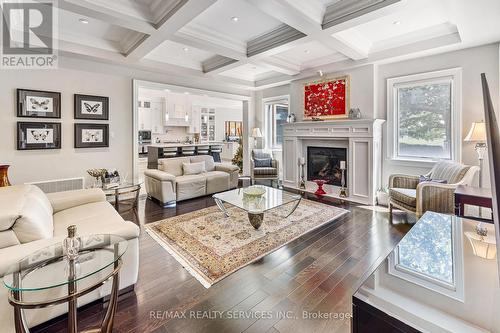 2454 Mississauga Road, Mississauga, ON - Indoor Photo Showing Living Room With Fireplace