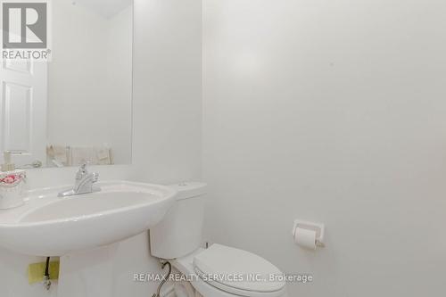 97 Royal West Drive, Brampton (Credit Valley), ON - Indoor Photo Showing Bathroom