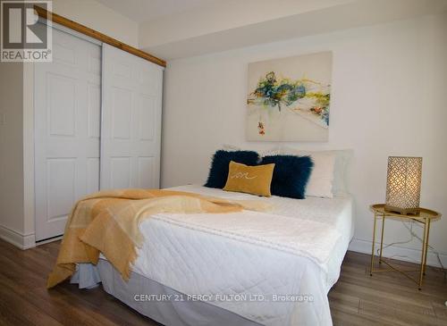 1812 - 335 Webb Drive, Mississauga (City Centre), ON - Indoor Photo Showing Bedroom