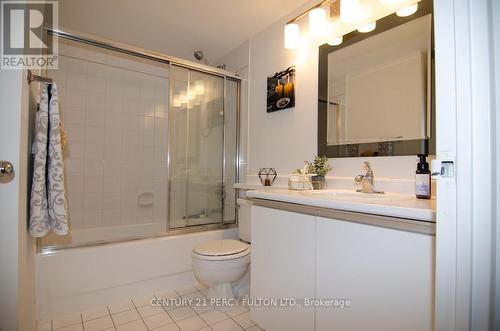 1812 - 335 Webb Drive, Mississauga (City Centre), ON - Indoor Photo Showing Bathroom