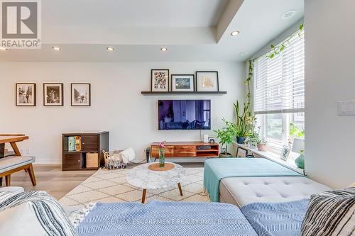 95 - 30 Carnation Avenue, Toronto (Long Branch), ON - Indoor Photo Showing Bedroom