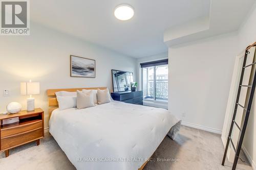 95 - 30 Carnation Avenue, Toronto (Long Branch), ON - Indoor Photo Showing Bedroom