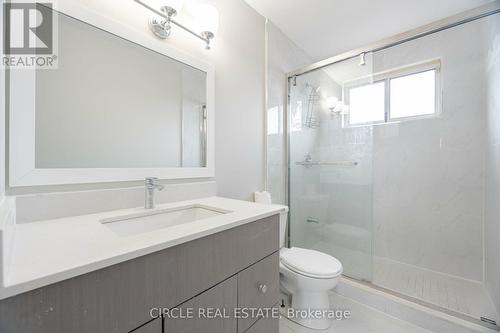 4 Deloraine Drive, Brampton (Southgate), ON - Indoor Photo Showing Bathroom