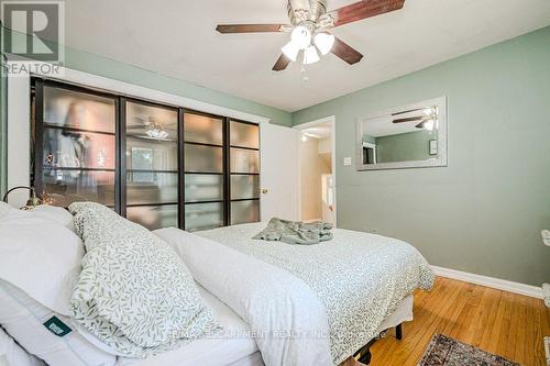 5123 Cherryhill Crescent, Burlington (Appleby), ON - Indoor Photo Showing Bedroom