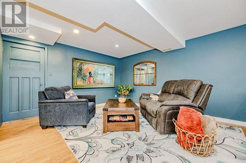 5123 Cherryhill Crescent, Burlington, ON - Indoor