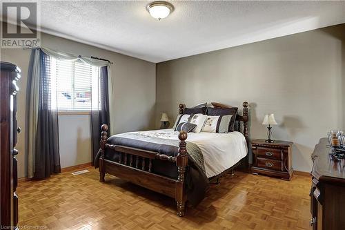 6 Santa Maria Drive, Cambridge, ON - Indoor Photo Showing Bedroom