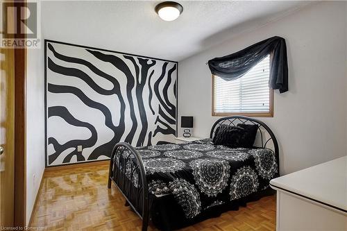 6 Santa Maria Drive, Cambridge, ON - Indoor Photo Showing Bedroom