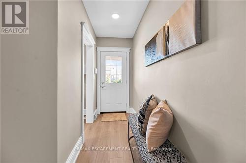 145 Connaught Avenue N, Hamilton, ON - Indoor Photo Showing Other Room