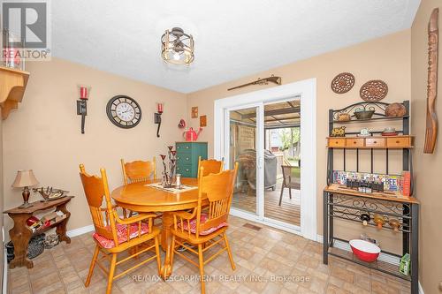 267 Winona Road, Hamilton (Winona), ON - Indoor Photo Showing Dining Room