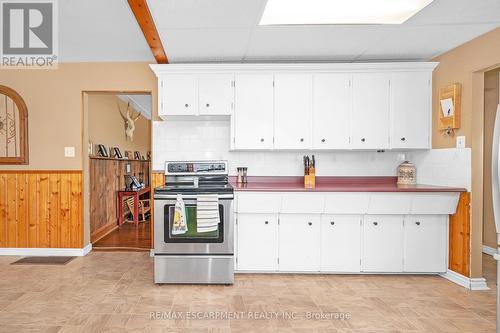 267 Winona Road, Hamilton, ON - Indoor Photo Showing Kitchen