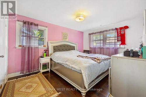 59 Maywood Road, Kitchener, ON - Indoor Photo Showing Bedroom