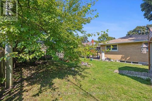 59 Maywood Road, Kitchener, ON - Outdoor