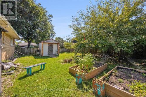 59 Maywood Road, Kitchener, ON - Outdoor