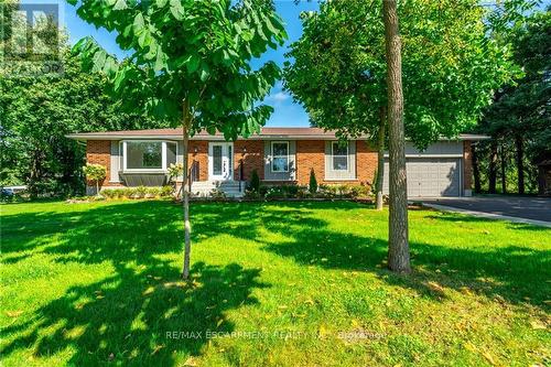 585 Safari Road, Hamilton, ON - Outdoor