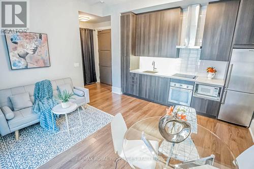 717 - 20 John Street, Toronto (Waterfront Communities), ON - Indoor Photo Showing Kitchen With Upgraded Kitchen